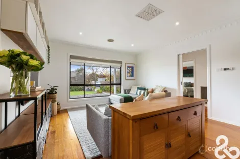 Property photo of 1/26 Larch Street Thomastown VIC 3074