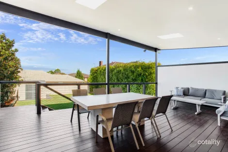 Property photo of 3 Myrtle Street Coniston NSW 2500