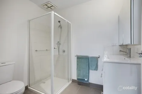 Property photo of 20 Waxflower Crescent Bundoora VIC 3083