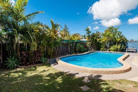 Property photo of 2 Kerr Street Clinton QLD 4680