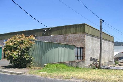 20 Young St, West Gosford, NSW 2250