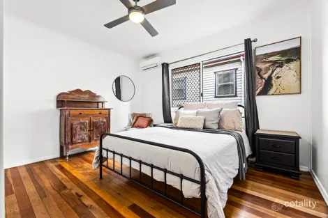 2 Bothwell St, Newtown, QLD 4350