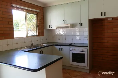 Property photo of 2/24 Statesman Drive Emerald QLD 4720