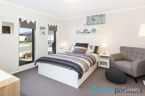 Property photo of 13 Patanga Crescent Jordan Springs NSW 2747