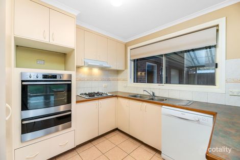 Property photo of 4 Kinsale View Berwick VIC 3806