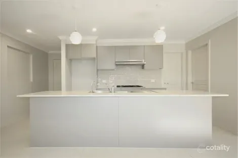 Property photo of 3 Crank Place Elderslie NSW 2570