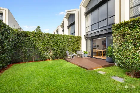 Property photo of 6 Chambers Circuit Warriewood NSW 2102