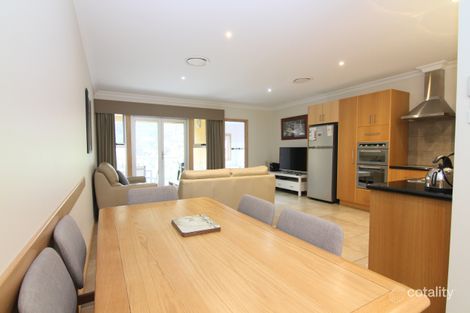 93b Delany Ave, Bright, VIC 3741