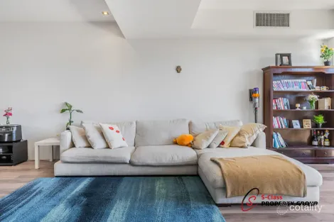 Property photo of 23B Eastbourne Crescent Nollamara WA 6061