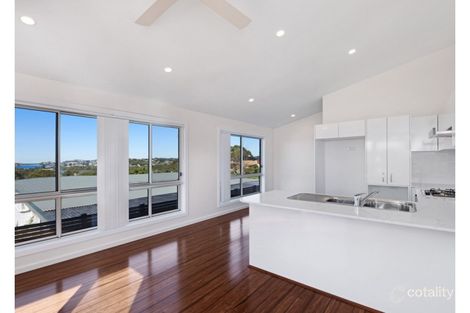 Property photo of 21A Braemar Drive Wamberal NSW 2260