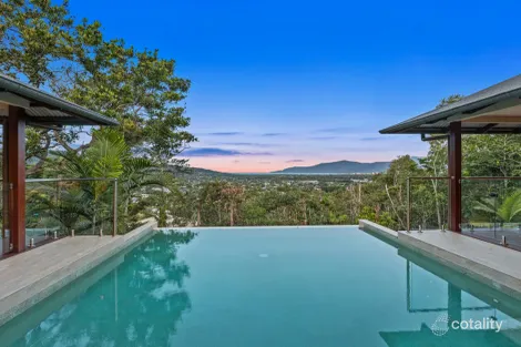 2d Trundle Tce, Whitfield, QLD 4870