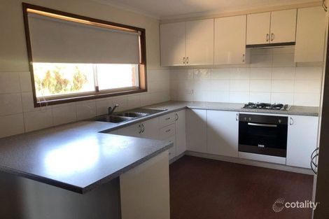 Property photo of 6 Lonergan Place East Wagga Wagga NSW 2650