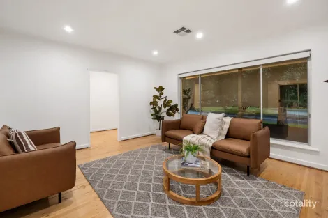 Property photo of 17 Regency Road Happy Valley SA 5159