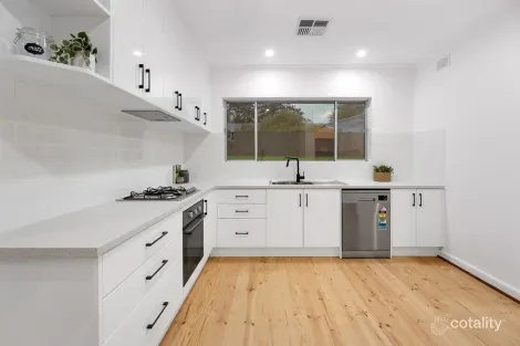 Property photo of 17 Regency Road Happy Valley SA 5159