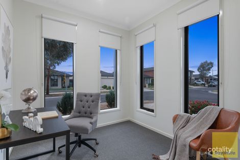 Property photo of 23 Narrabeen Street Tarneit VIC 3029