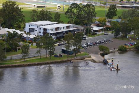 2/327 Bradman Ave, Maroochydore, QLD 4558