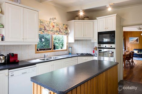 Property photo of 18 Morrison Court Mount Waverley VIC 3149