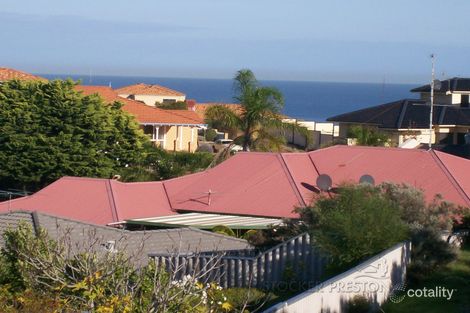 Property photo of 32 Kalari Rise South Bunbury WA 6230