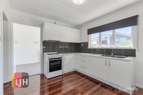 Property photo of 2/12 Dacca Street Red Hill QLD 4059