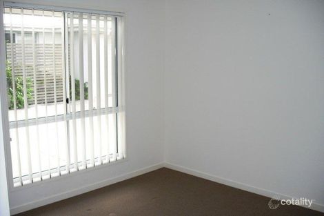 Property photo of 2/61 Elkhorn Street Kuluin QLD 4558