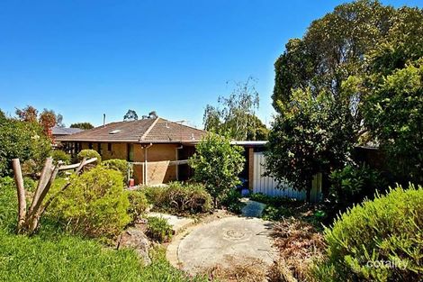 Property photo of 36 Lyndhurst Crescent Box Hill North VIC 3129