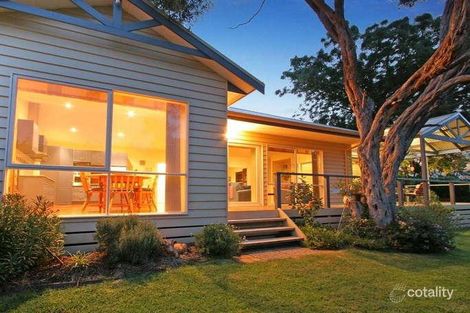 4 Sheila St, Rye, VIC 3941