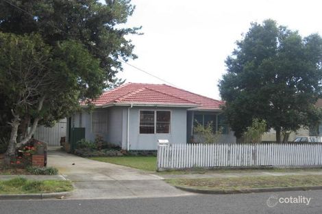 17 Plantation Ave, Frankston North, VIC 3200