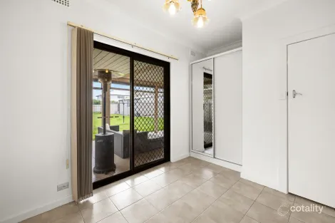 Property photo of 8 Craig Street Greenacres SA 5086