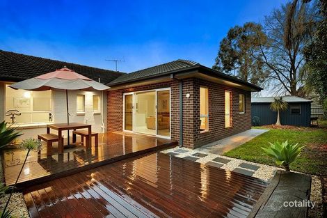 Property photo of 25 Toohey Court Bellfield VIC 3081