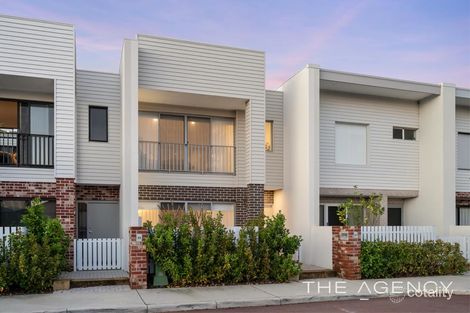 Property photo of 27 Mudstone Road Treeby WA 6164
