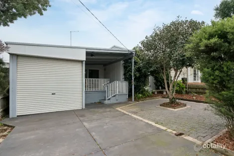90 Ninth Ave, Rosebud, VIC 3939