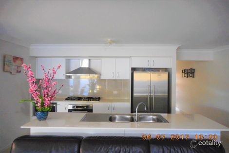 Property photo of 27 Follet Avenue Middleton Grange NSW 2171