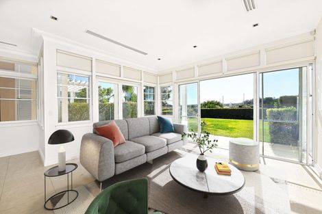 Property photo of 103 Peninsula Drive Breakfast Point NSW 2137