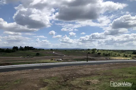 22 Bleakley Cl, Haigslea, QLD 4306