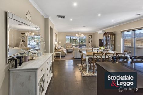 Property photo of 13 Arum Walk Mernda VIC 3754