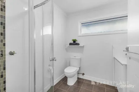 Property photo of 16 Simpson Road Ferntree Gully VIC 3156