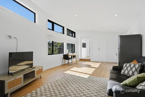 60 Binalong Rd, Mornington, TAS 7018