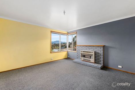 Property photo of 8 Boronia Place Gagebrook TAS 7030