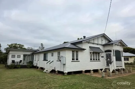 13 Walton St, Meandarra, QLD 4422
