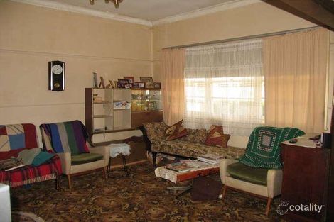 Property photo of 38 Ebden Street Heathcote VIC 3523