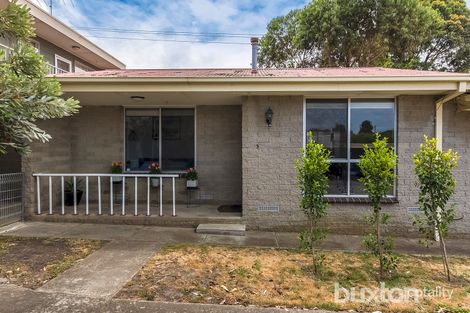 Property photo of 5/38-40 Pride Avenue Hamlyn Heights VIC 3215