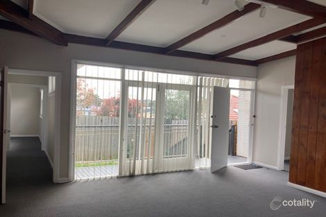 Property photo of 17 Archer Avenue Ascot Vale VIC 3032