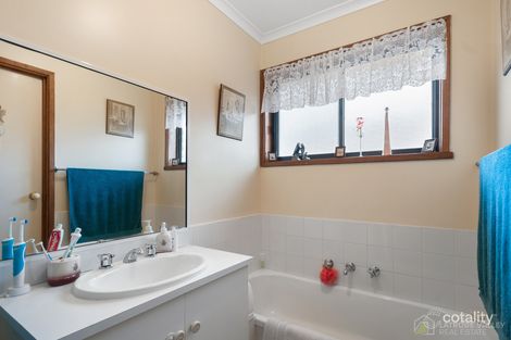 Property photo of 2/13 Trentham Street Moe VIC 3825