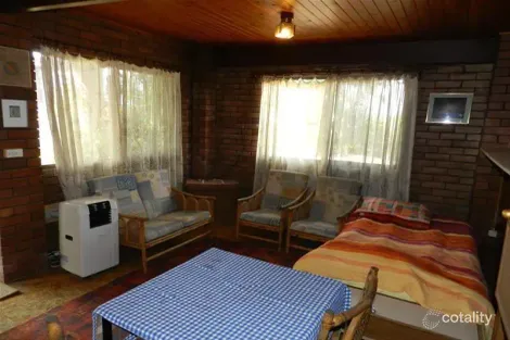 Property photo of 3 Silver Street Grasstree Beach QLD 4740