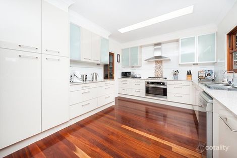 Property photo of 32 Worthing Street Wynnum QLD 4178