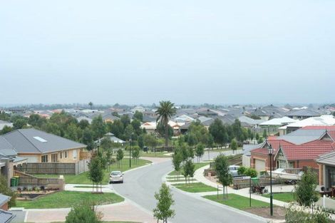 126 Livingstone Bvd, Pakenham, VIC 3810