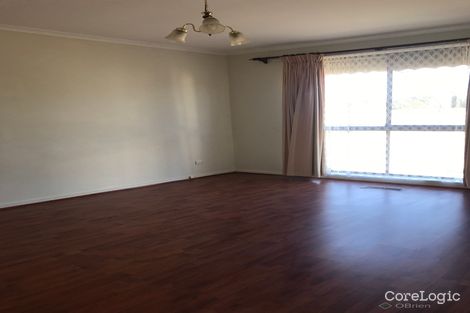 Property photo of 1 Cove Court Endeavour Hills VIC 3802