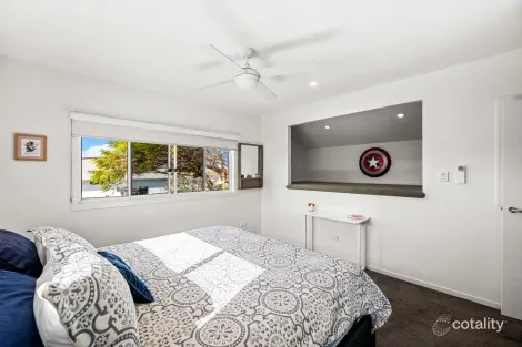 Property photo of 12 Hatchman Street Victoria Point QLD 4165