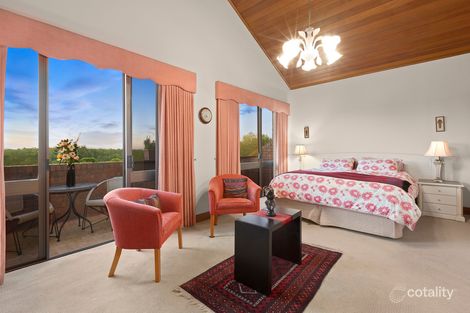 Property photo of 6 Weemala Court Greensborough VIC 3088