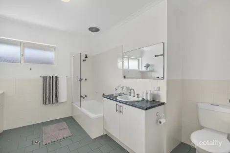 Property photo of 40 Montpelier Terrace Port Elliot SA 5212